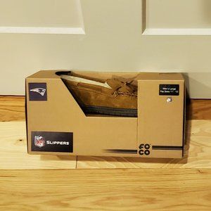 NFL Slippers w/ PATRIOTS logo in Light Brown